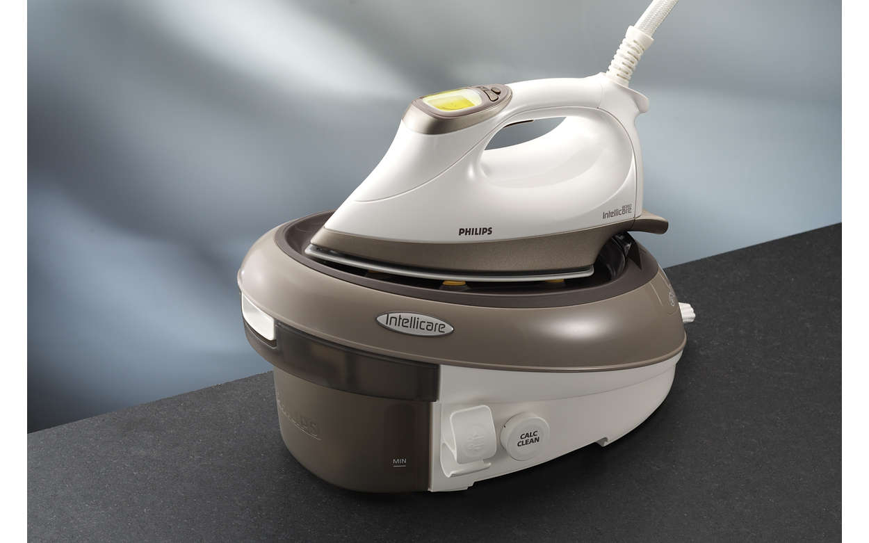 Powerful ironing with pressurized steam