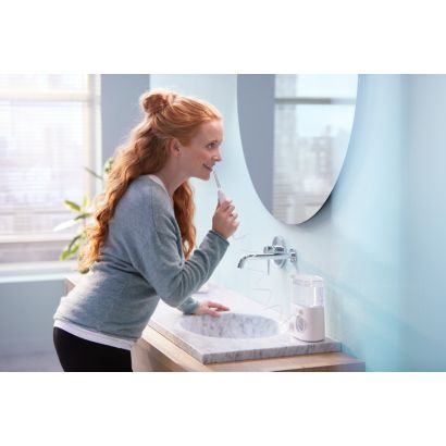 Sonicare Power Flosser 7000