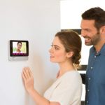 Interphone vidéo esthétique et intuitif