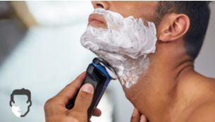 Get a comfortable dry or refreshing wet shave with Aquatec