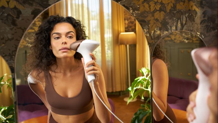 Philips Lumea IPL 8000 Series