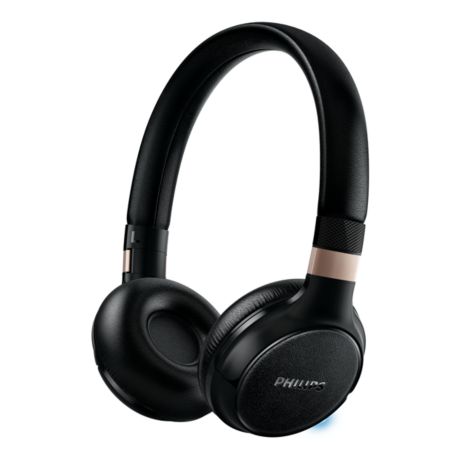 Wireless Bluetooth headphones