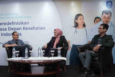 Diskusi panel selama acara media Philips Future Health Index 2023 Indonesia