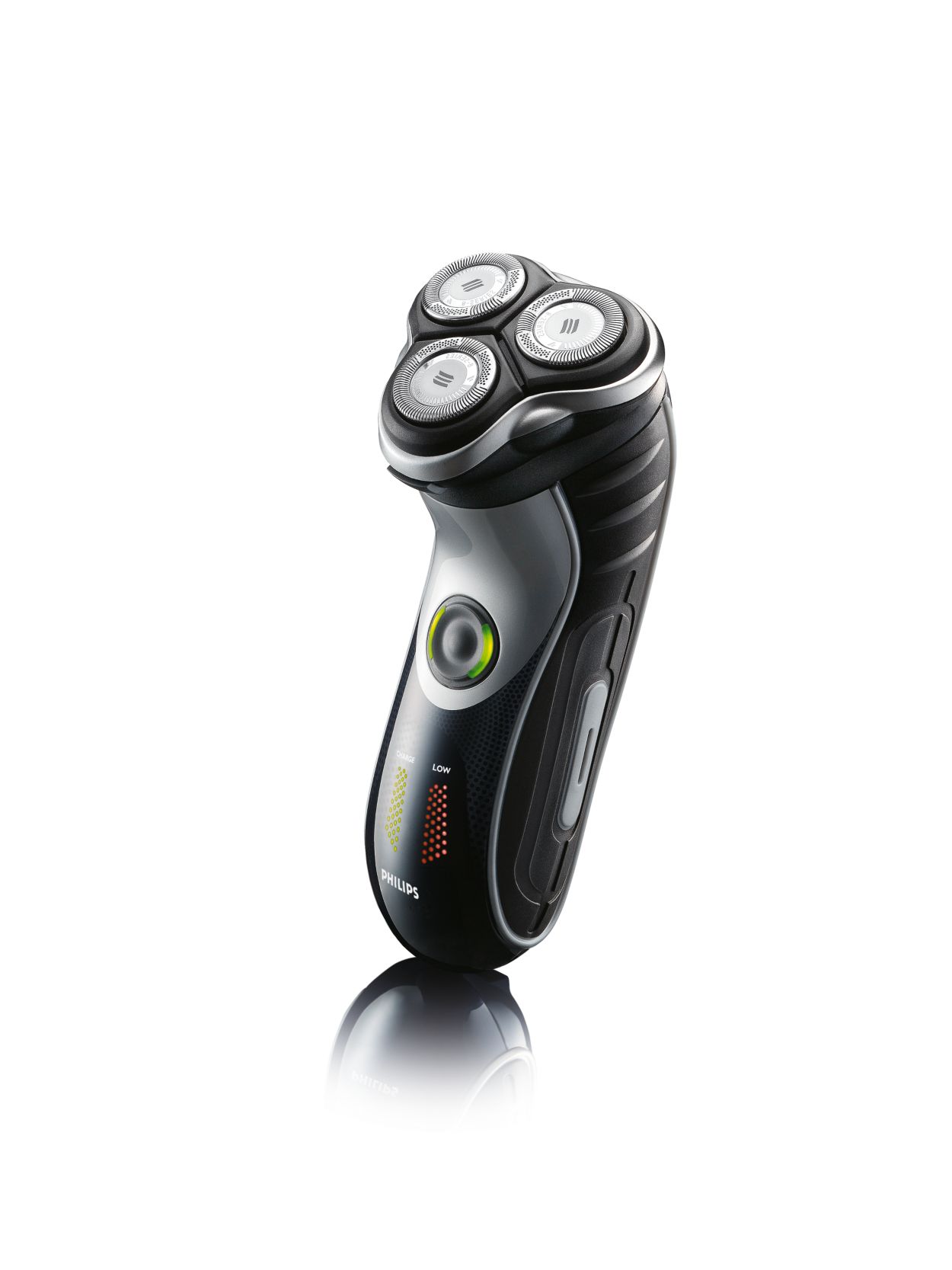 7000 Series Electric shaver HQ7380/17 | Philips