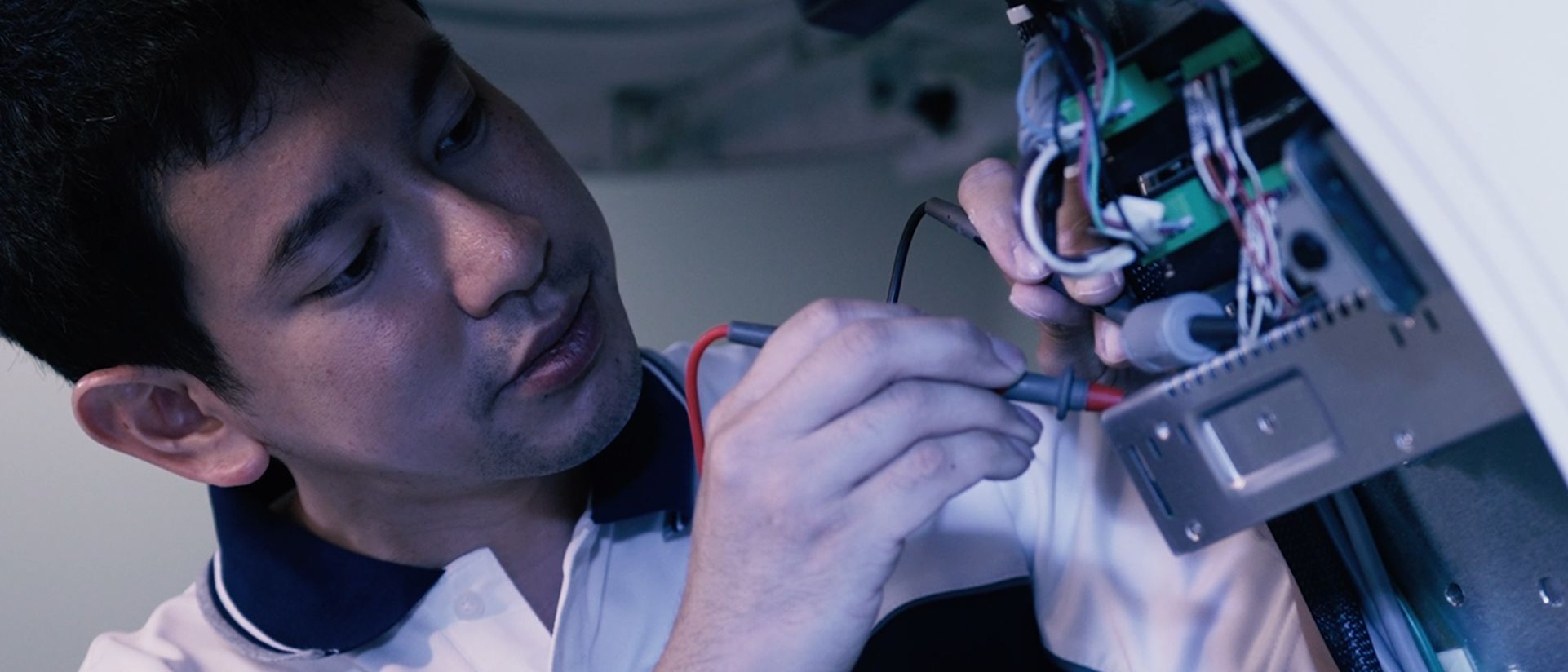 CT service engineer Nai Lin