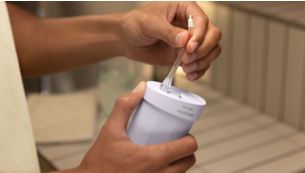 Flossing for sensitive teeth and gums