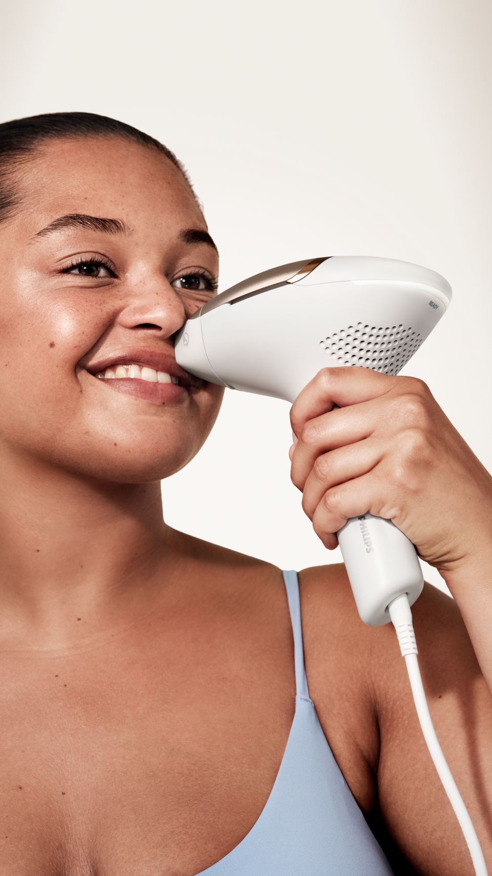 BRI984 - Lumea IPL 9000 Series IPL Hair removal device with