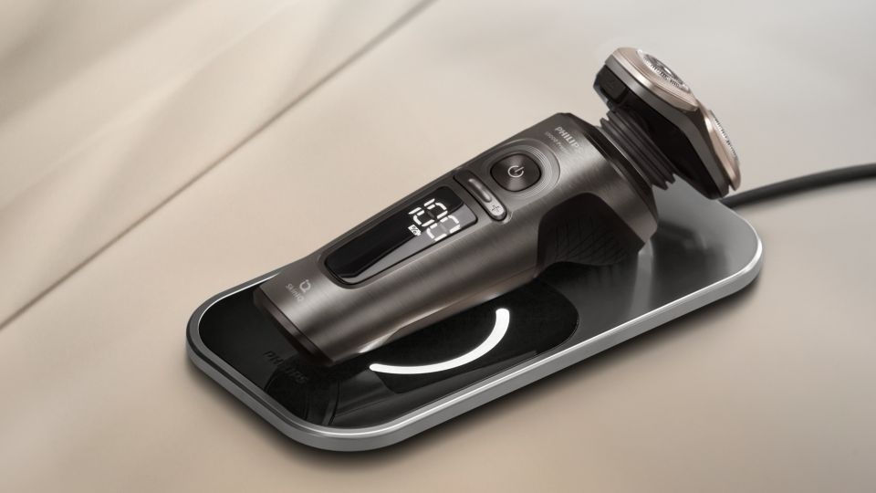 Limited Edition S9000 Prestige 微型精准电动剃须刀SP9879/15