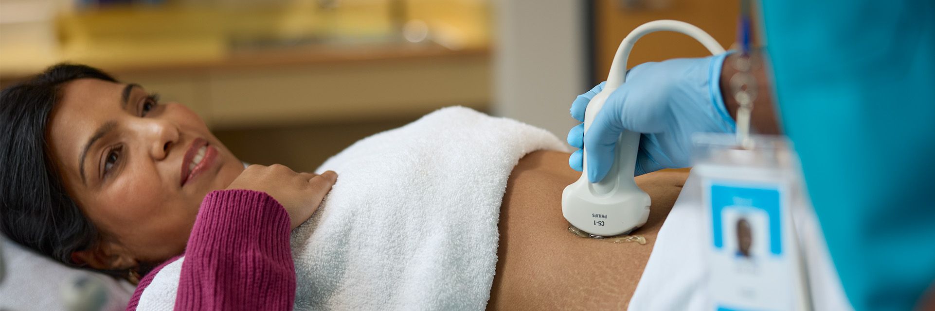 Patient having an abdominal scan with C5-1 transducer