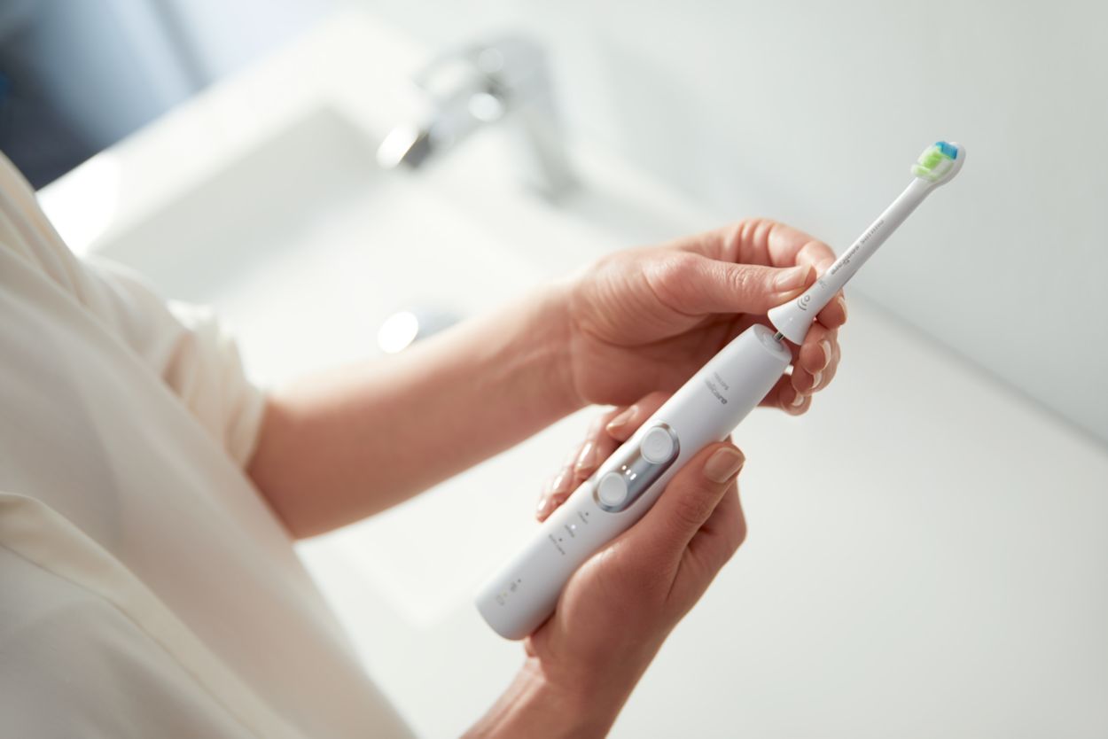 ProtectiveClean 6100 Sonic electric toothbrush HX6877/21 | Sonicare