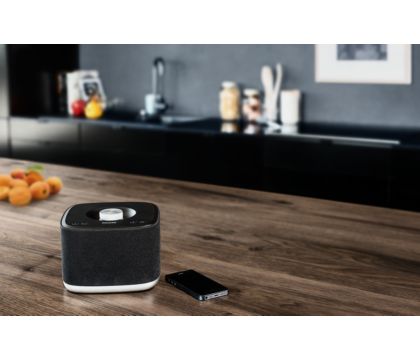 Philips best sale izzy speaker