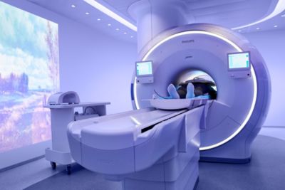 Ingenia Ambition MR scanner in use