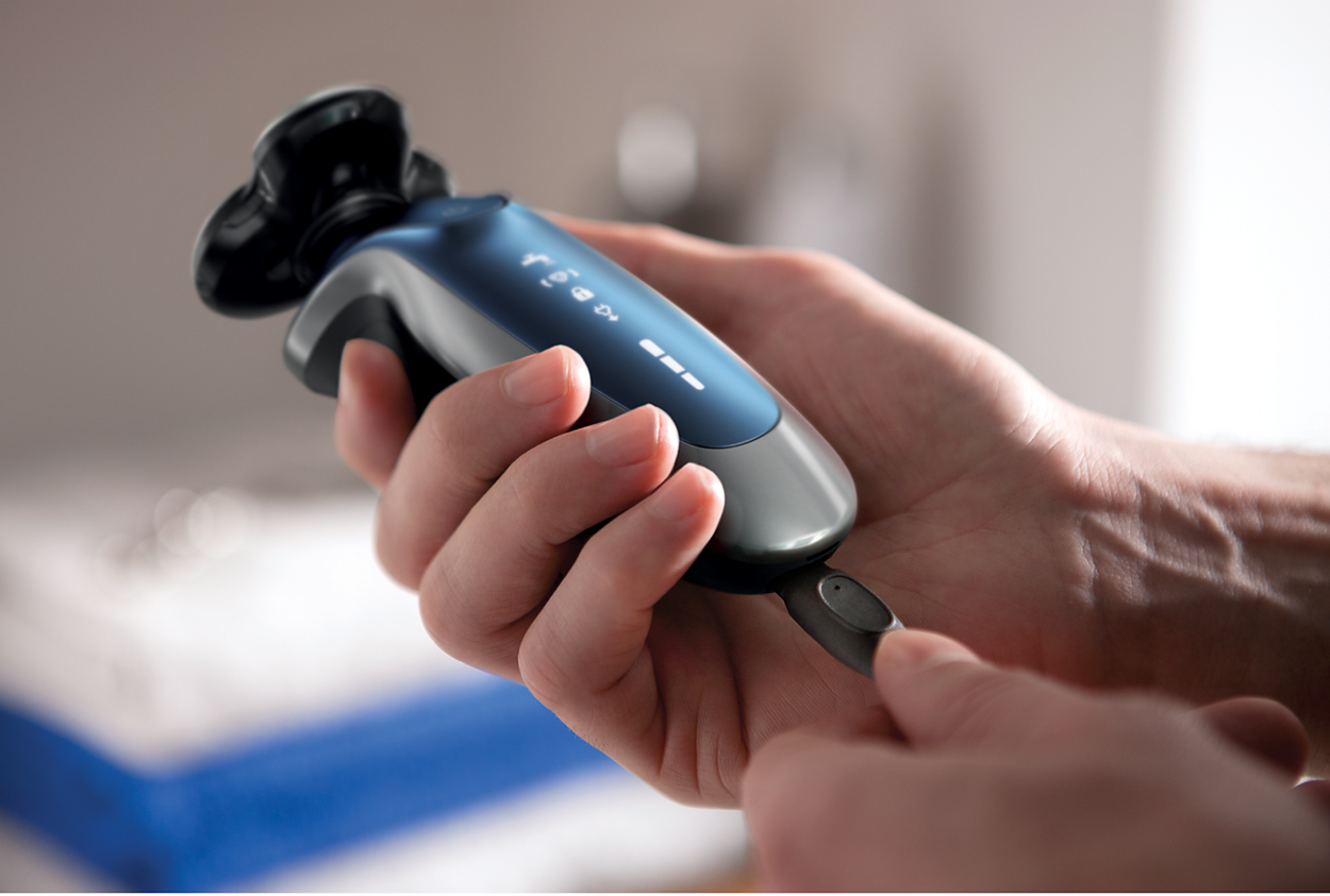 Shaver series 9000 ウェット&ドライ電気シェーバー S8980/11 Shaver series 9000 ウェット&ドライ電気シェーバー S8980/11