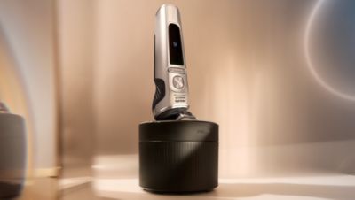 Norelco Shaver S9000 Prestige Wet & Dry Electric shaver with SenseIQ - thumbnail 9