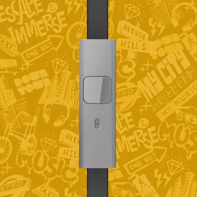 Built-in microphone & volume control lets you take calls