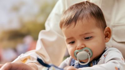 Extra-large airholes let baby's skin breathe