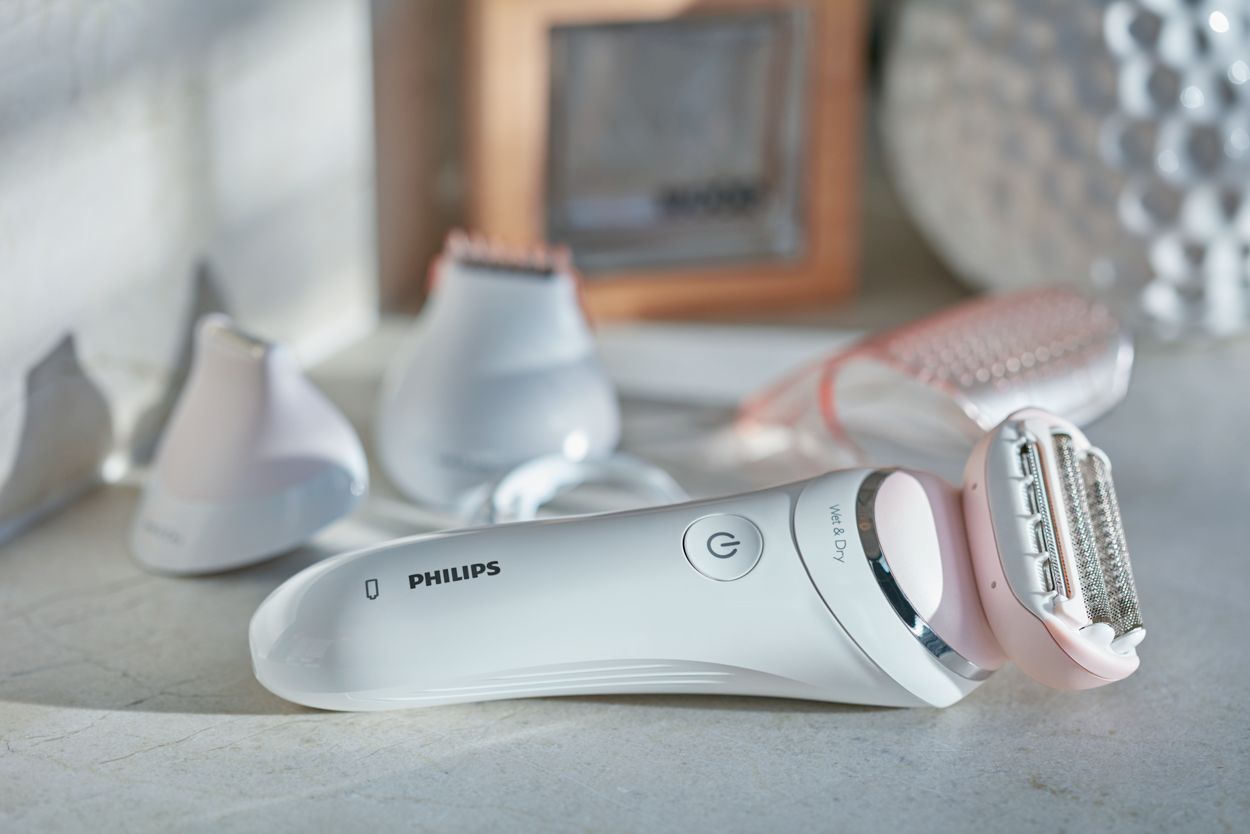 Philips Ladyshave Cosmetic Set mains hp2730.