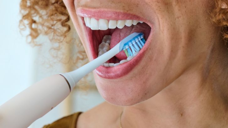 Sonicare Premium Plaque Defence