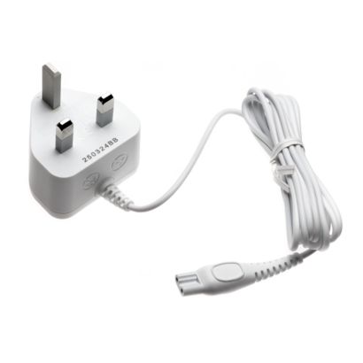 Connects your epilator to a mains socket