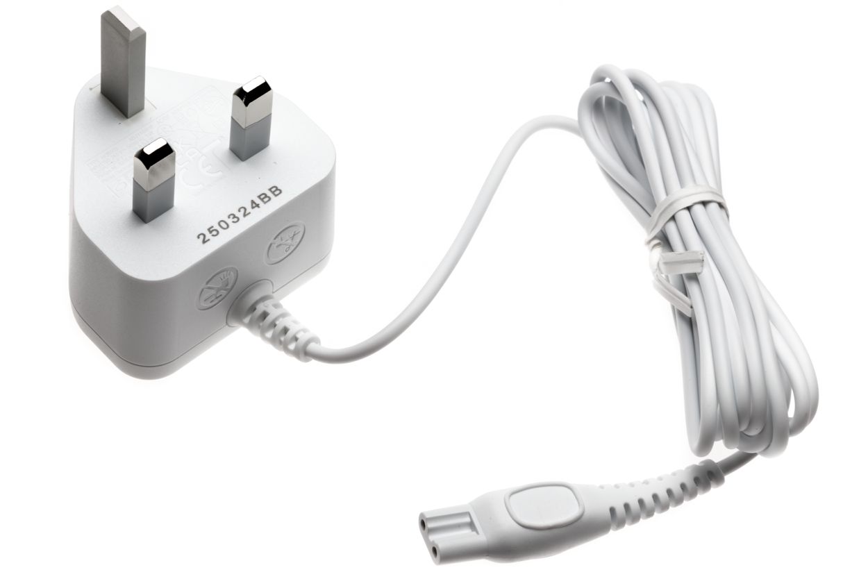 Connects your epilator to a mains socket