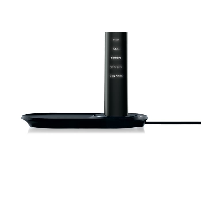 DiamondClean Sonic electric toothbrush HX9393/90 | Sonicare