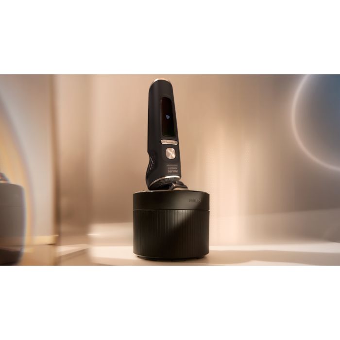 ☆PHILIPS☆　Series9000Prestige S9840 23年 Shaver S9000 Prestige Wet & Dry Electric shaver with SkinIQ