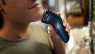 4D Flex Heads follow your face for a comfortable shave