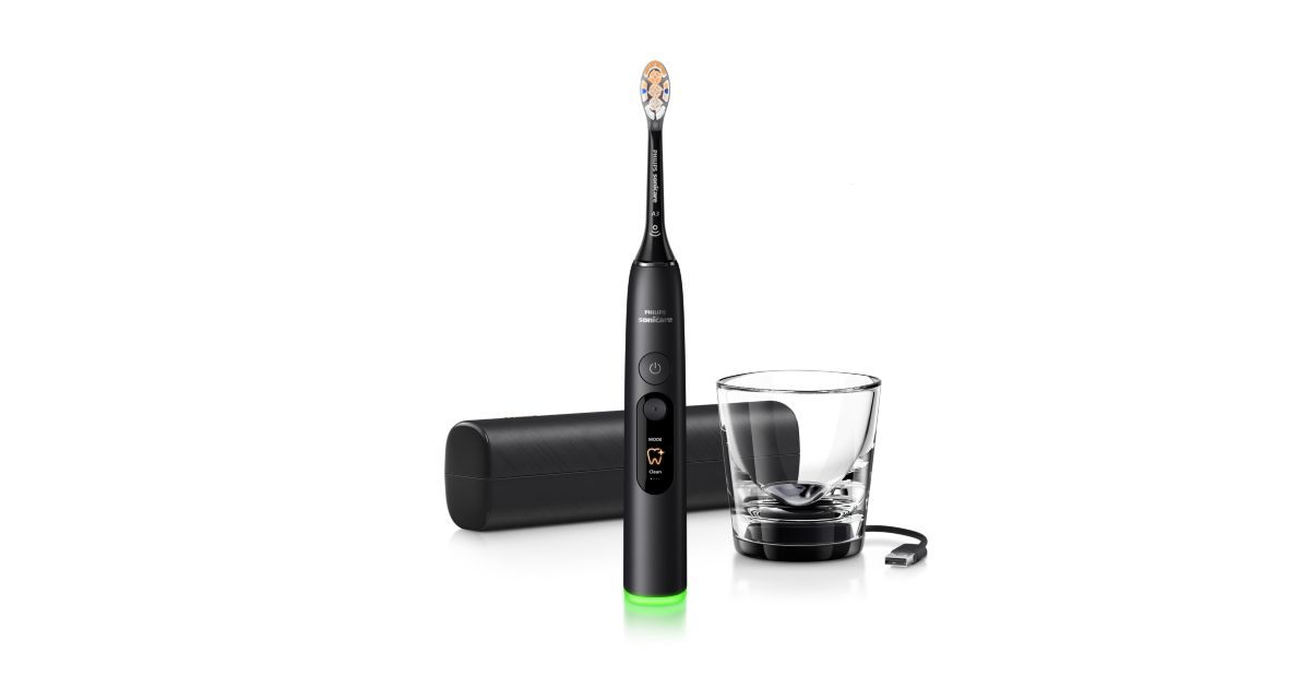 Sonicare DiamondClean 8500 Rechargeable Toothbrush HX8533/12 | Philips