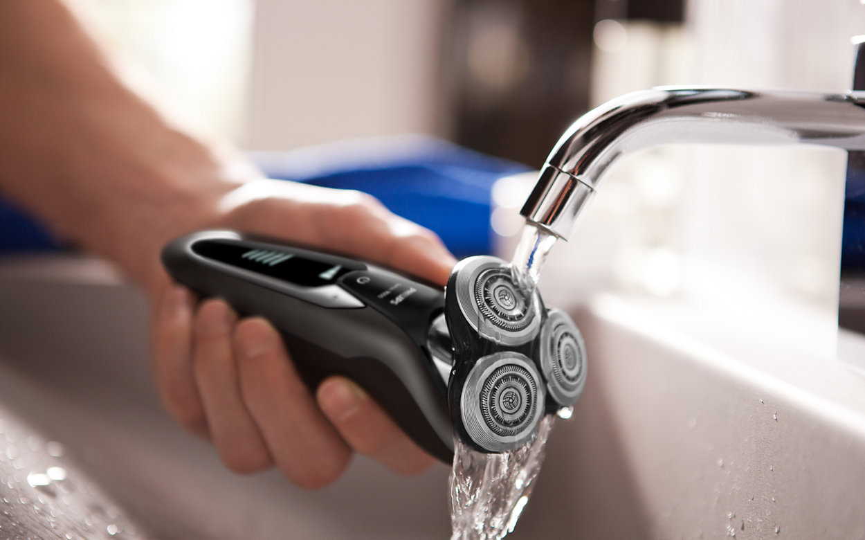 Shaver series 9000 ウェット&ドライ電気シェーバー S9552/26 Shaver series 9000 ウェット&ドライ電気シェーバー S9552/26