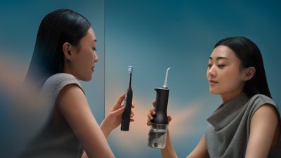 Îmbunătăţeşte-ţi rutina de îngrijire orală cu rutina în 2 paşi de la Sonicare