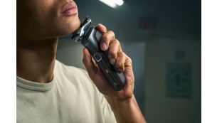 Up to 60 minutes of cordless shaving when fully charged