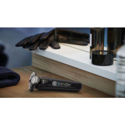 Excellent closeness, smooth skin feel
