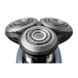 Shaver series 9000 wet & dry electric shaver with SmartClean PLUS