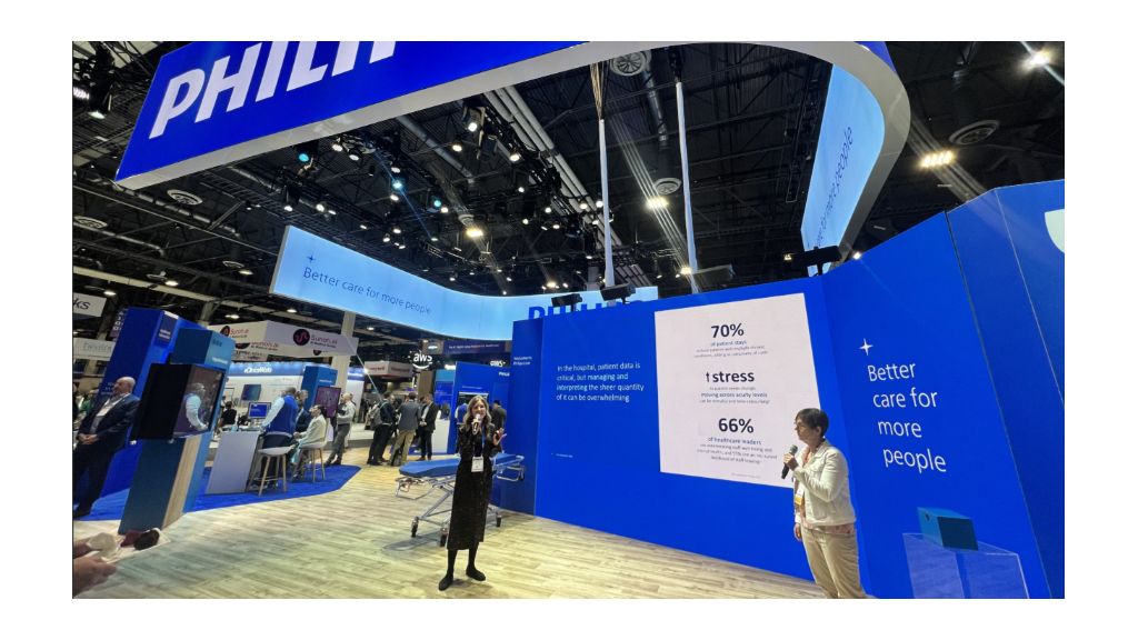 Amy Martin speaking at HIMSS