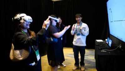VR healthcare training demo at cardiology symposium
