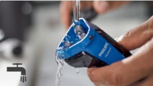 100% waterproof shaver can be rinsed clean under the tap