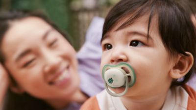 Kūdikio odelė kvėpuoja dėl papildomų didelių skylių orui