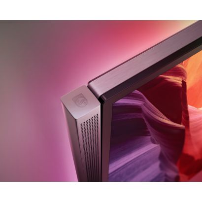 4K UHD изключително тънък LED телевизор, работещ под Android