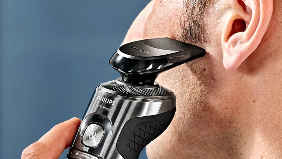 Shaver S9000 Prestige Wet & dry electric shaver, Series 9000