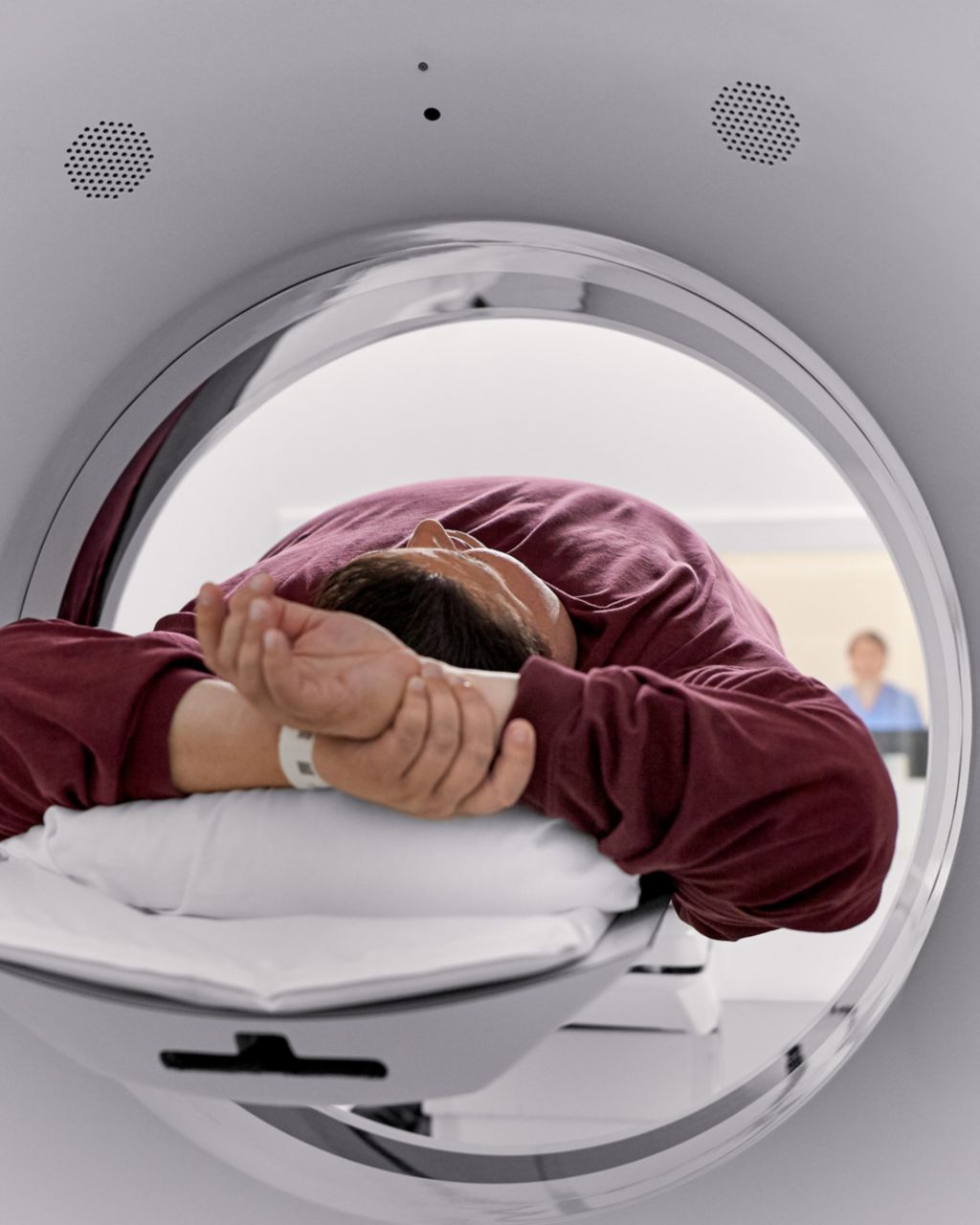 patient in rt scanner
