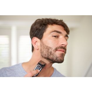 Multigroom series 3000 multipurpose trimmer