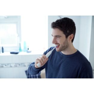 Sonicare TongueCare+ Tongue cleaning starter kit