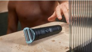 100&nbsp;% &eacute;tanche pour un rasage pratique, sur peau s&egrave;che ou humide