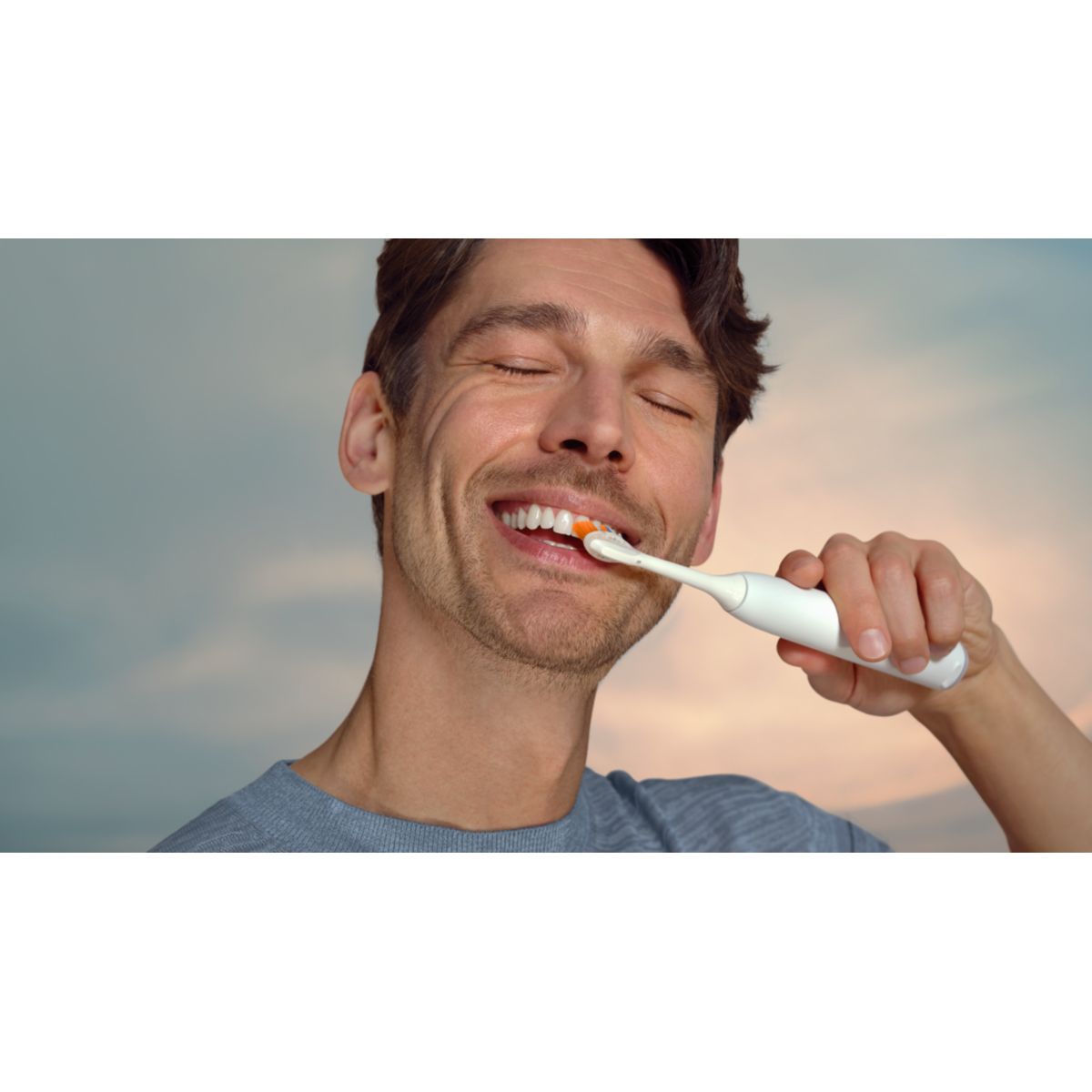 Sonicare Series 7100 Rechargeable toothbrush