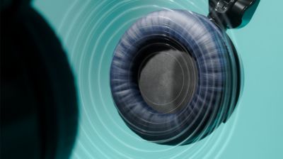 Great sound even at low volume with Dynamic Bass