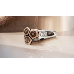 Shaver S9000 Prestige Wet & Dry Electric shaver with SkinIQ