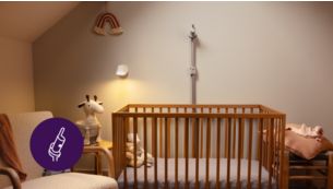 Une surveillance en toute sécurité via une fixation murale ou sur le lit de votre enfant