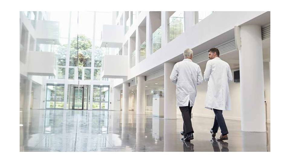 Hospital clinicians discuss new models of care
