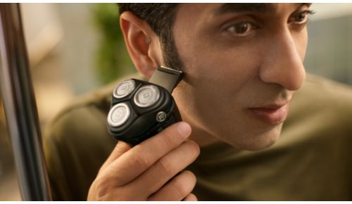 Rifinitore a scomparsa per baffi e basette