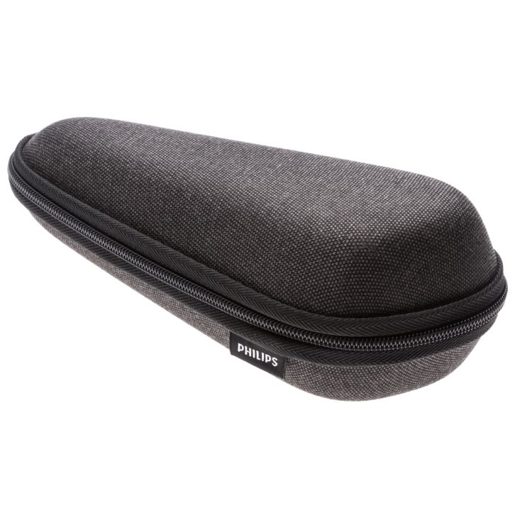 Pouch for shaver storage